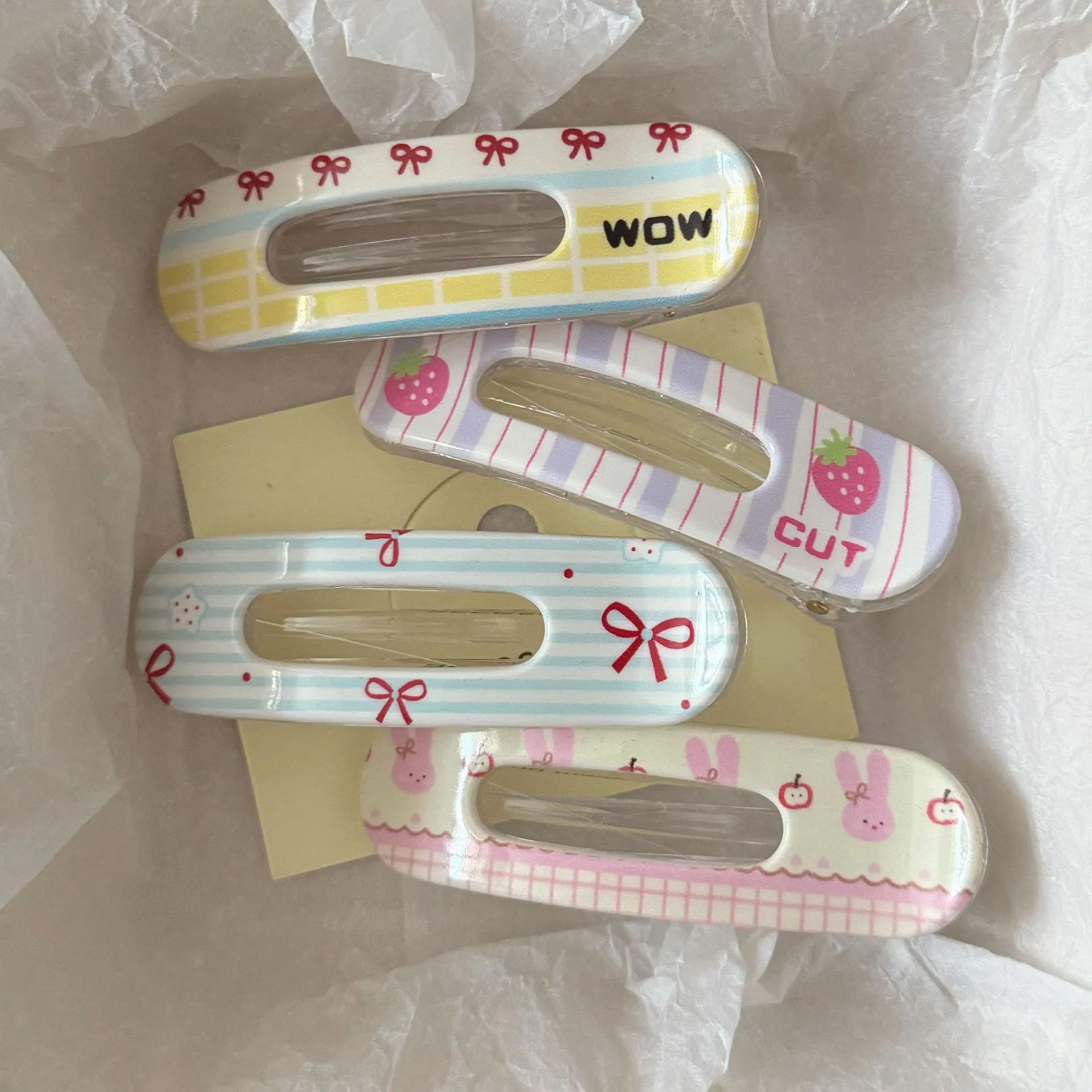 Fruit Bow Duckbill Clip