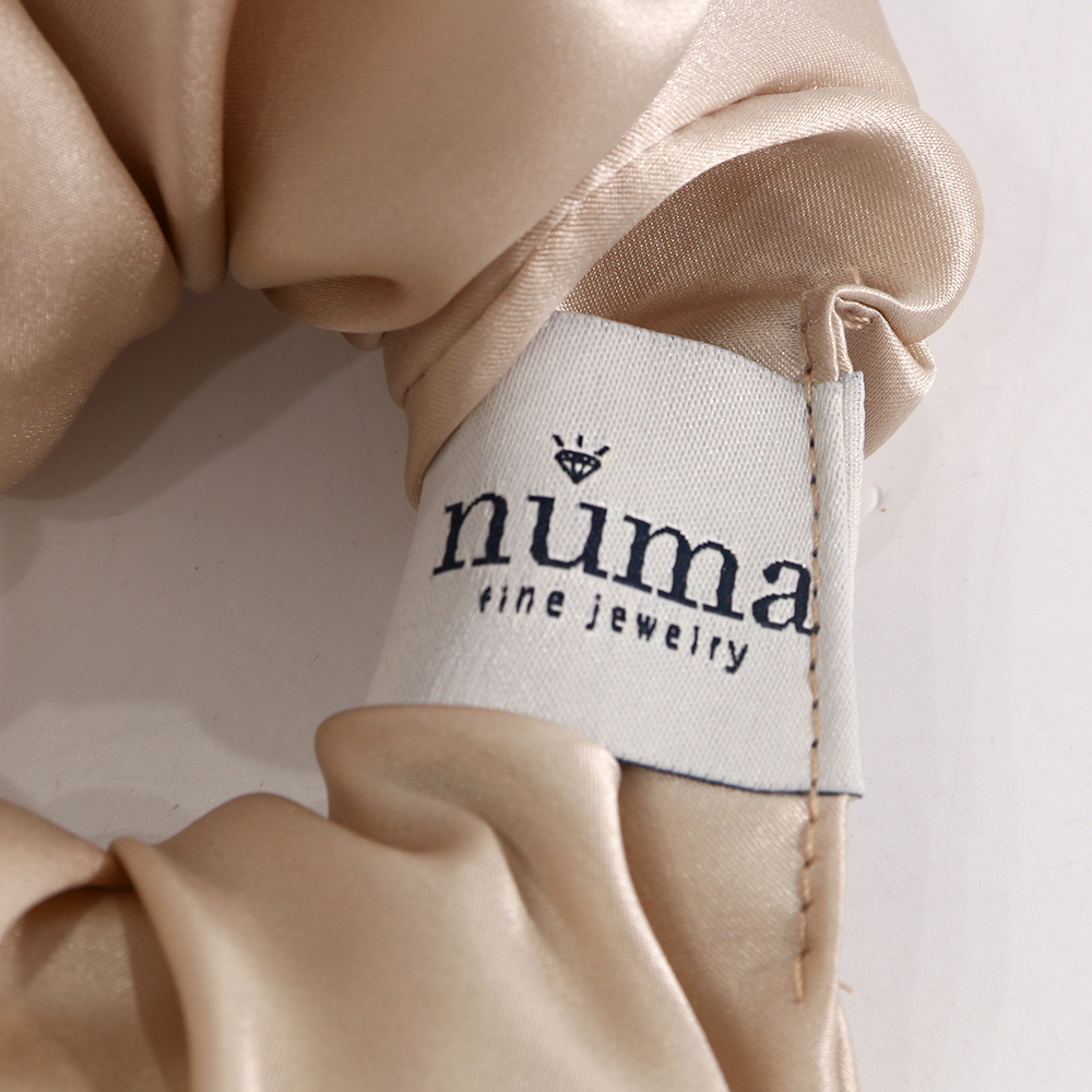 SC251255 Custom Logo Label Zipper Pocket Solid Color Hair Ties Custom Large Mulberry Real Silk Hair Scrunchies Wholesale