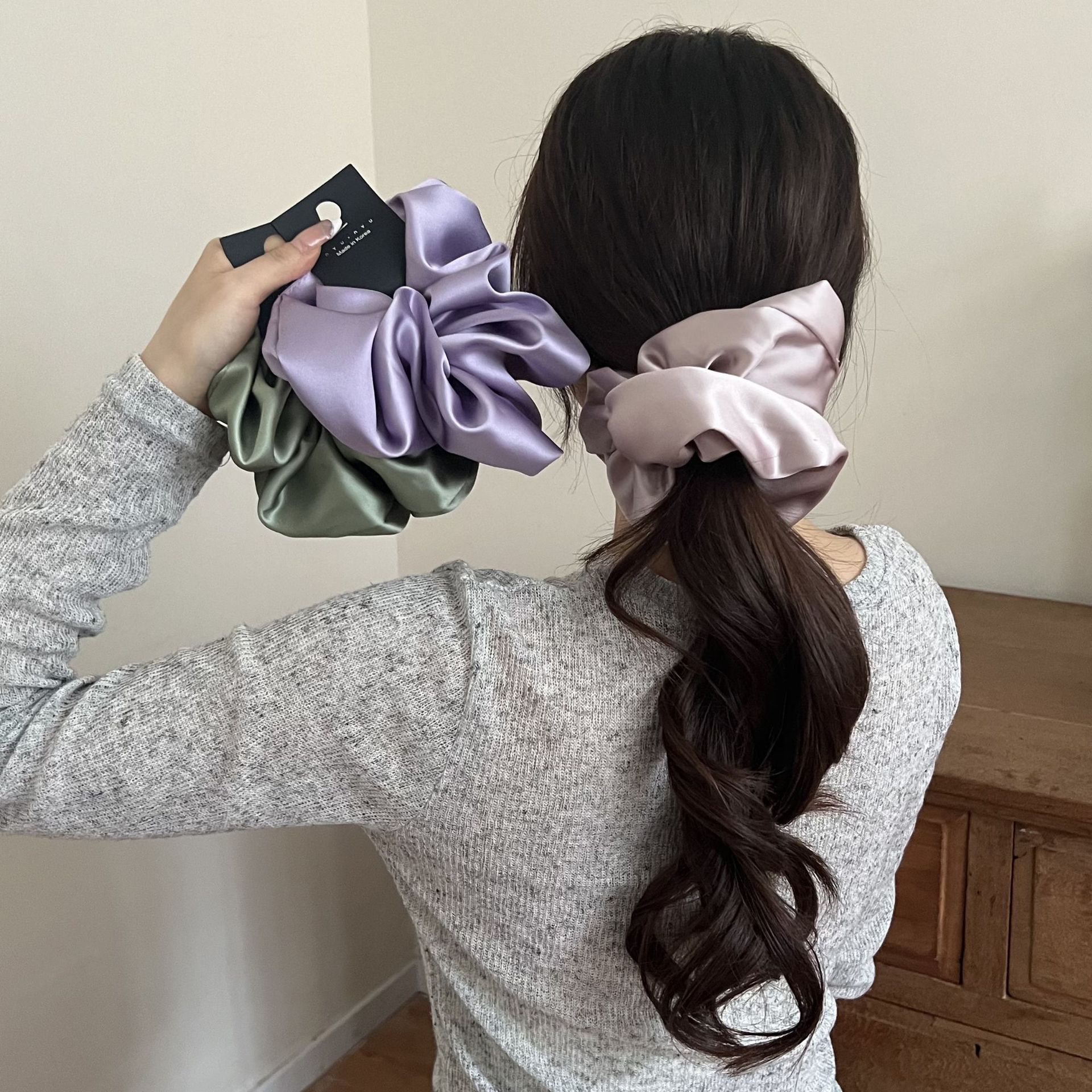 Wholesale Custom Satin Fabric 20CM Scrunchies Large Silky Party Hair Ties Hair Accessories Women Girls Hair Elastic Ponytail