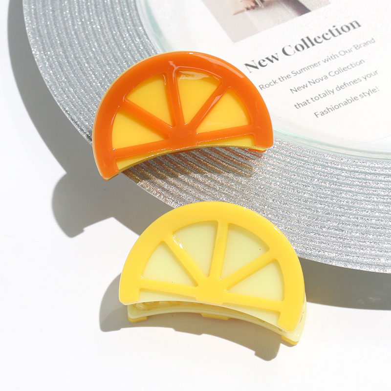 Bulk Eco Friendly Fruit Shape Banana Hair Claw Clips logo Custom Orange Women's Hair Clips Trendy Acetate Hairclaw Biodegradable