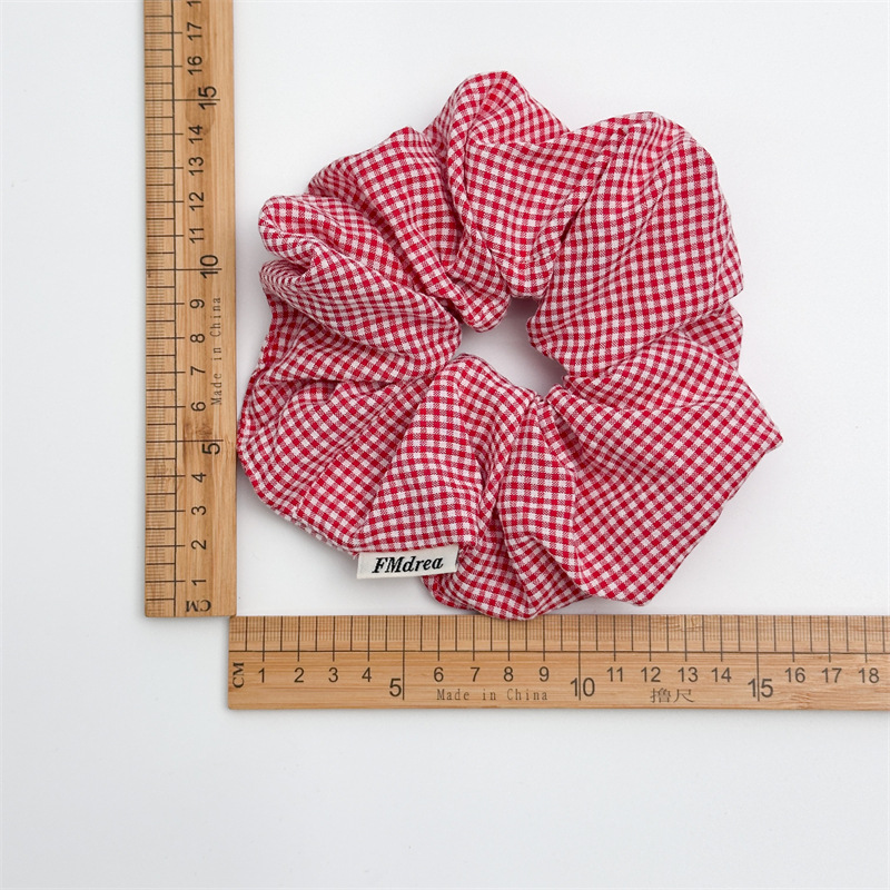 Ready to Ship Audited Factory Wholesale Women Hair Accessories Custom Print Plaid Fabric Girls Elastic Hair Scrunchies