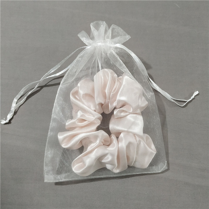 Wholesale Fashionable Oeko Certified 100% Silk Scrunchies