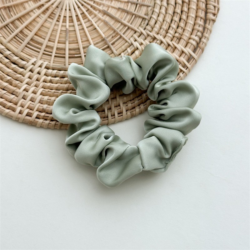 Autumn New Satin Silk Scrunchies Ladies Fashion Everything High Elastic High Quality Hair Accessories Manufacturers