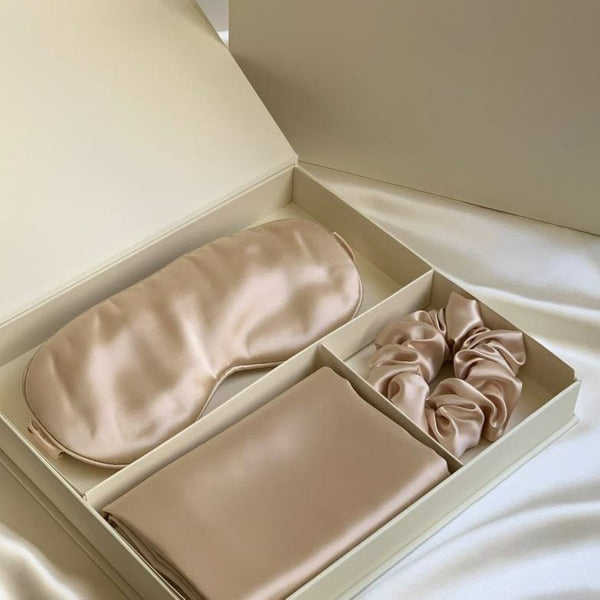 Good Supplier Luxury Sleep Satin Eye Mask And Scrunchies Gift Set Custom Box Satin Silk Pillow Case Set For Men And Women
