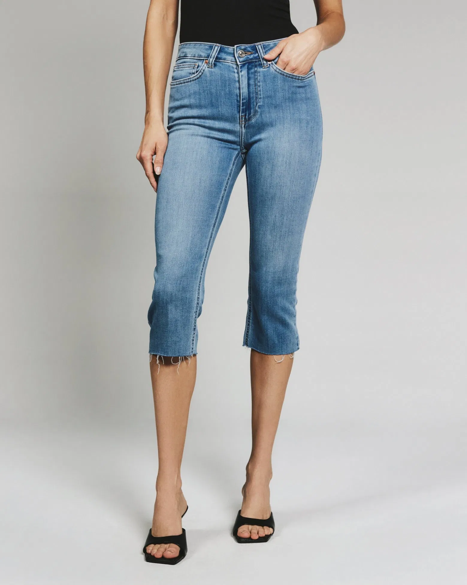 Women's Denim Pants Ladies Cropped Trousers Skinny Knee Length Jeans Women Elastic High Waist Jeans