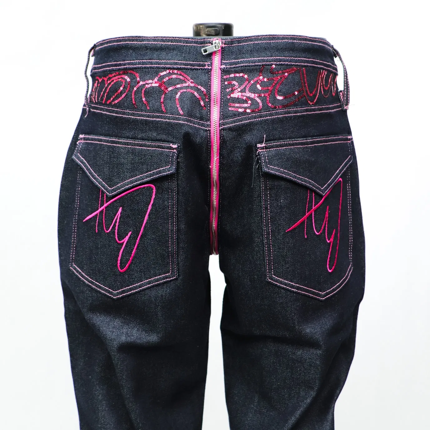Wholesale Streetwear Skinny Jeans Trousers for Men with Beading Embroidery Jeans