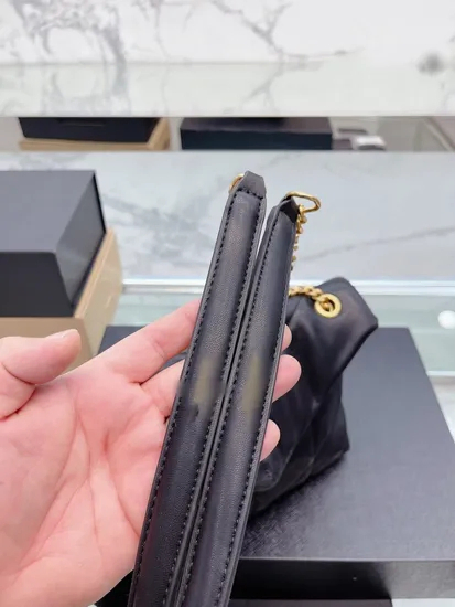 Designer Fashion Luxury Handbag Sheepskin Cloud Bag Custom Brand Messenger Bag Shoulder Messenger Bag Underarm Genuine Leather Women's Bag