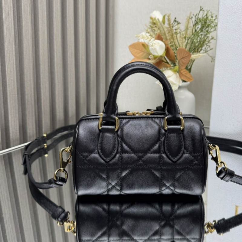 2024 Handbags Wholesale Embossed Leather Bags Custom Design Women Luxury Famous Brands Tote Handbag