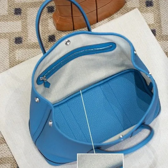 25 New Genuine Leather Head Layer Cowhide Pattern Size Garden Cross Body Women′ S Bag - Replica Purses and AAA Wallets Price