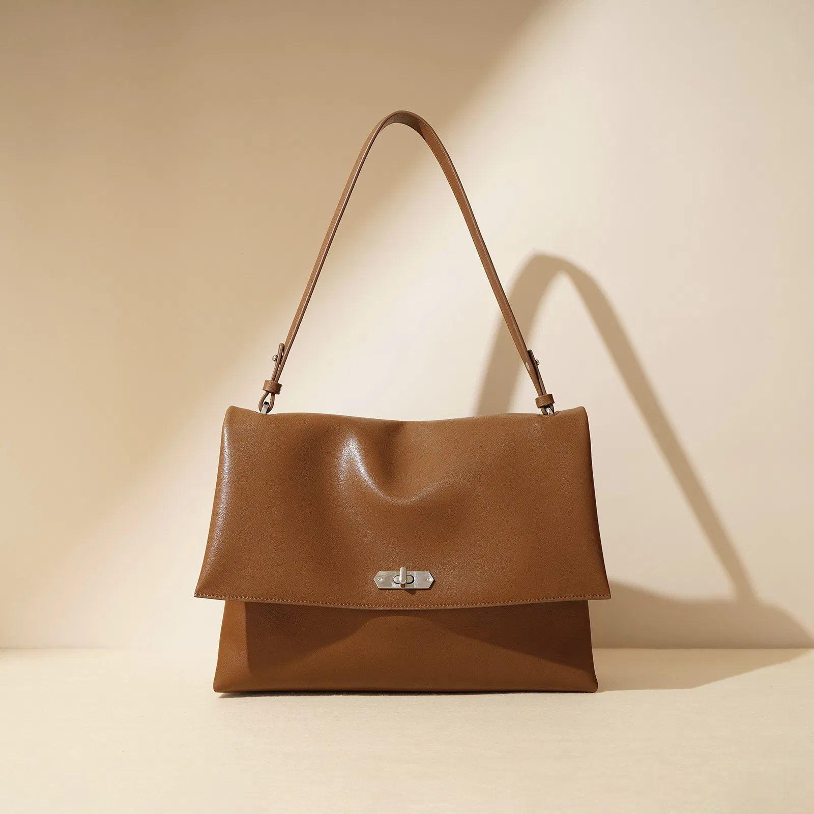 Manufacturer Custom Designer Luxury Leather Shoulder Handbag Women Crossbody Bag Waterproof Black Messenger Bag for Girls