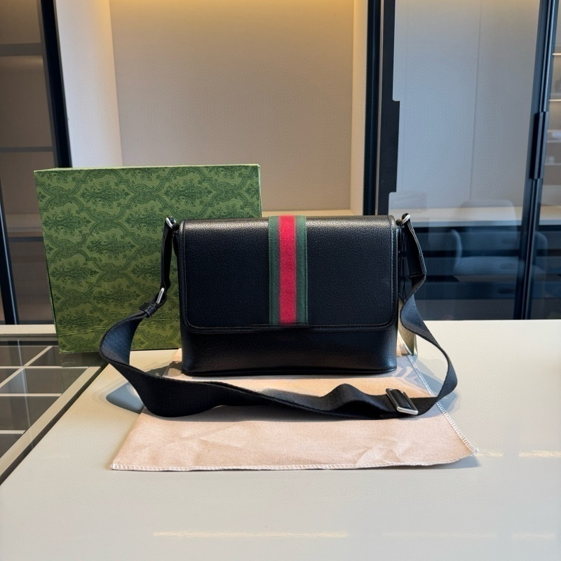 High-End Designer Brand Men's Crossbody Messenger Shoulder Bag Premium Quality Vintage Coin Purse Zipper Closure Leathers