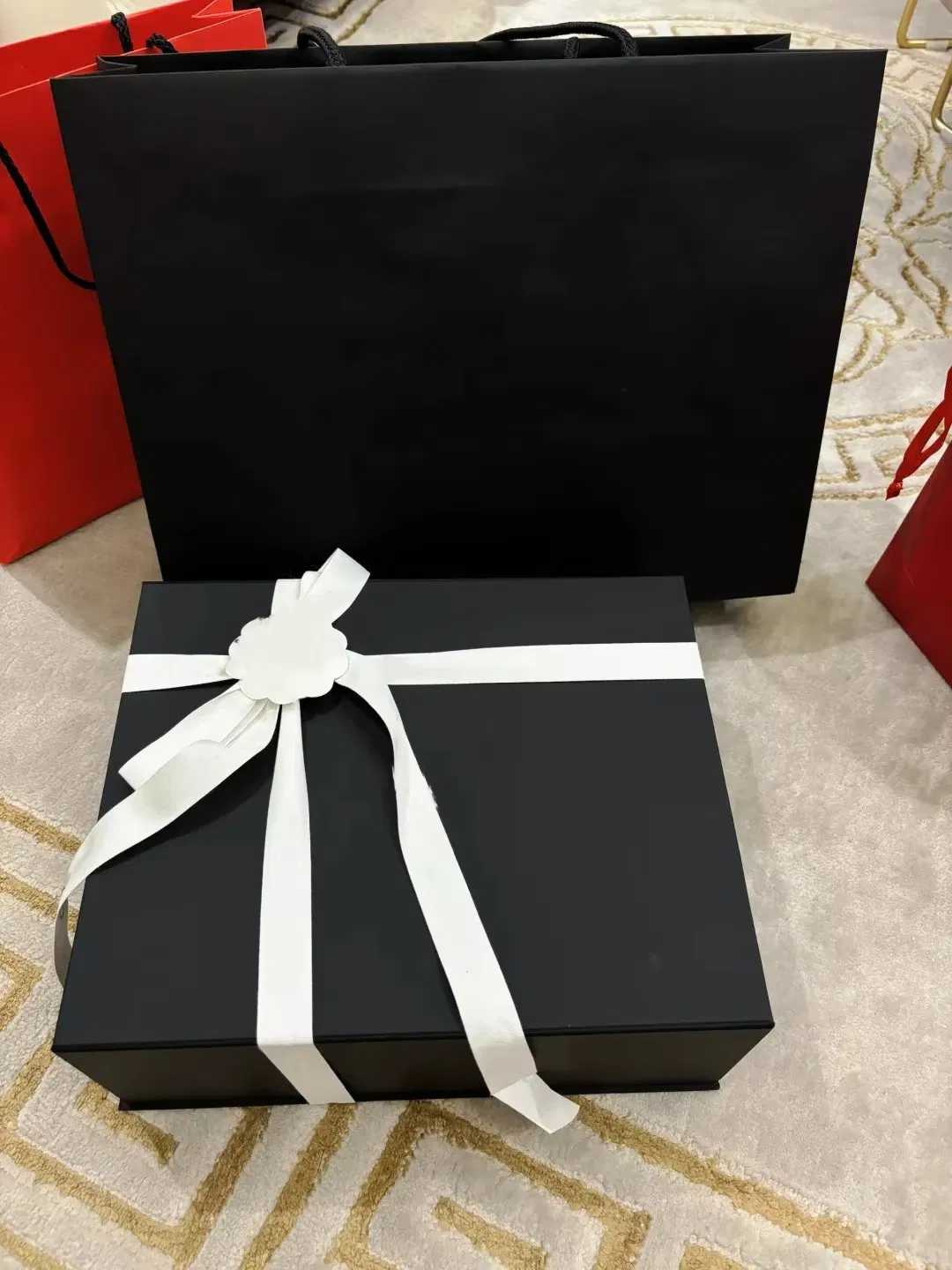 New Luxury Designer Genuine Leather Hand Bag Classic Chain Women's Fashion Bag High-Quality Wholesale Genuine Leather