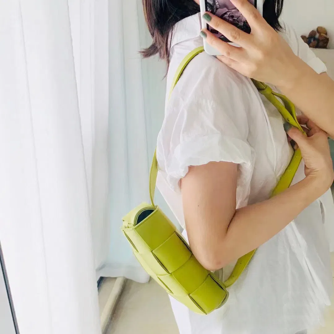 Trendy Top Grain Leather Weave Flap Bag Women Mini Underarm Messenger Purse