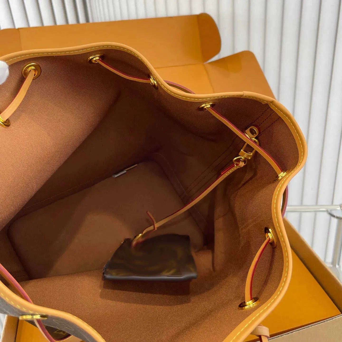 Drawstring Designer Bags Women Buckets Luxurys Handbags Mirror Quality Leather Shoulder Bags Women Crossbody Purse Shopping Bags