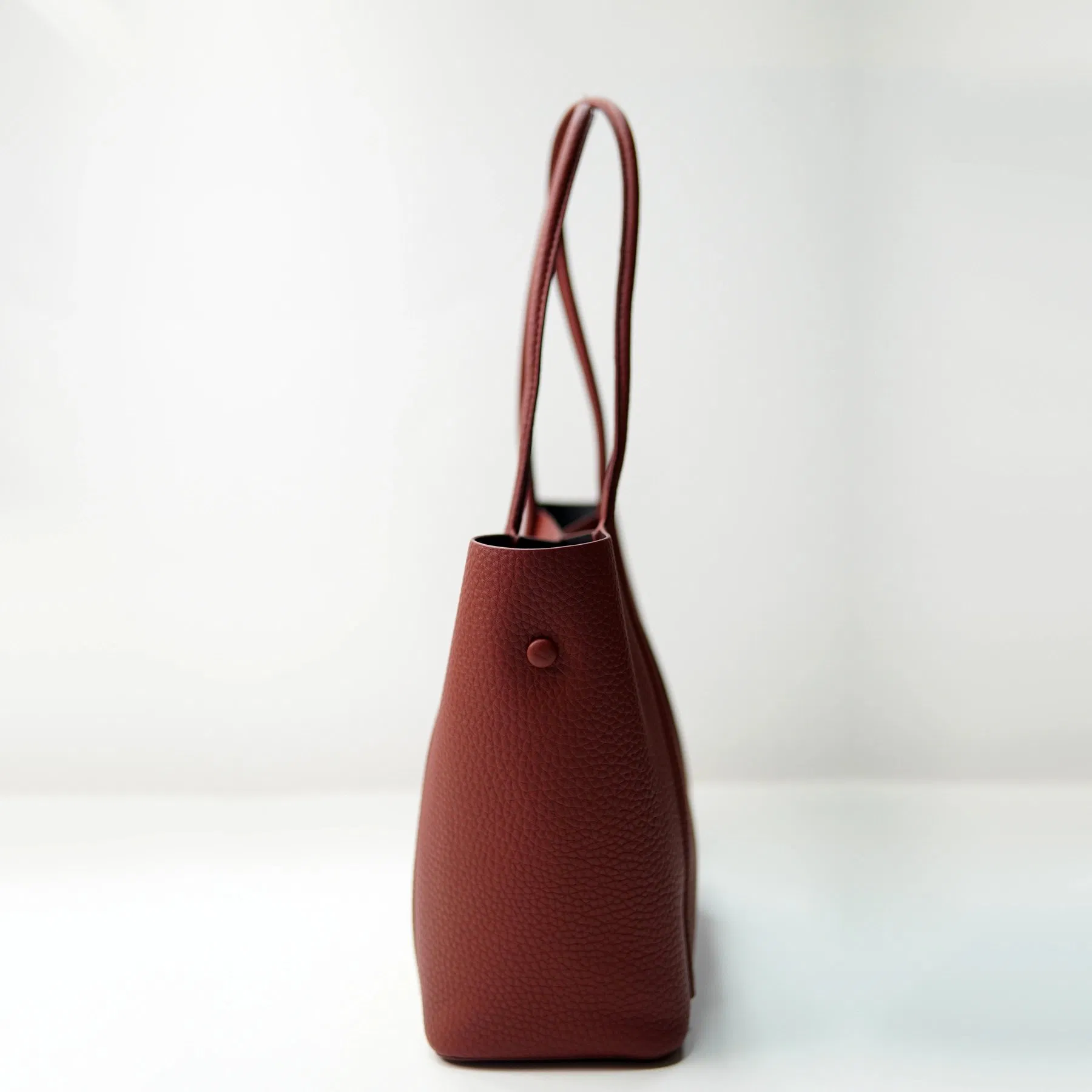 Top Grade Pebble Cow Leather Which Price Is Very Competitive Tote Bag