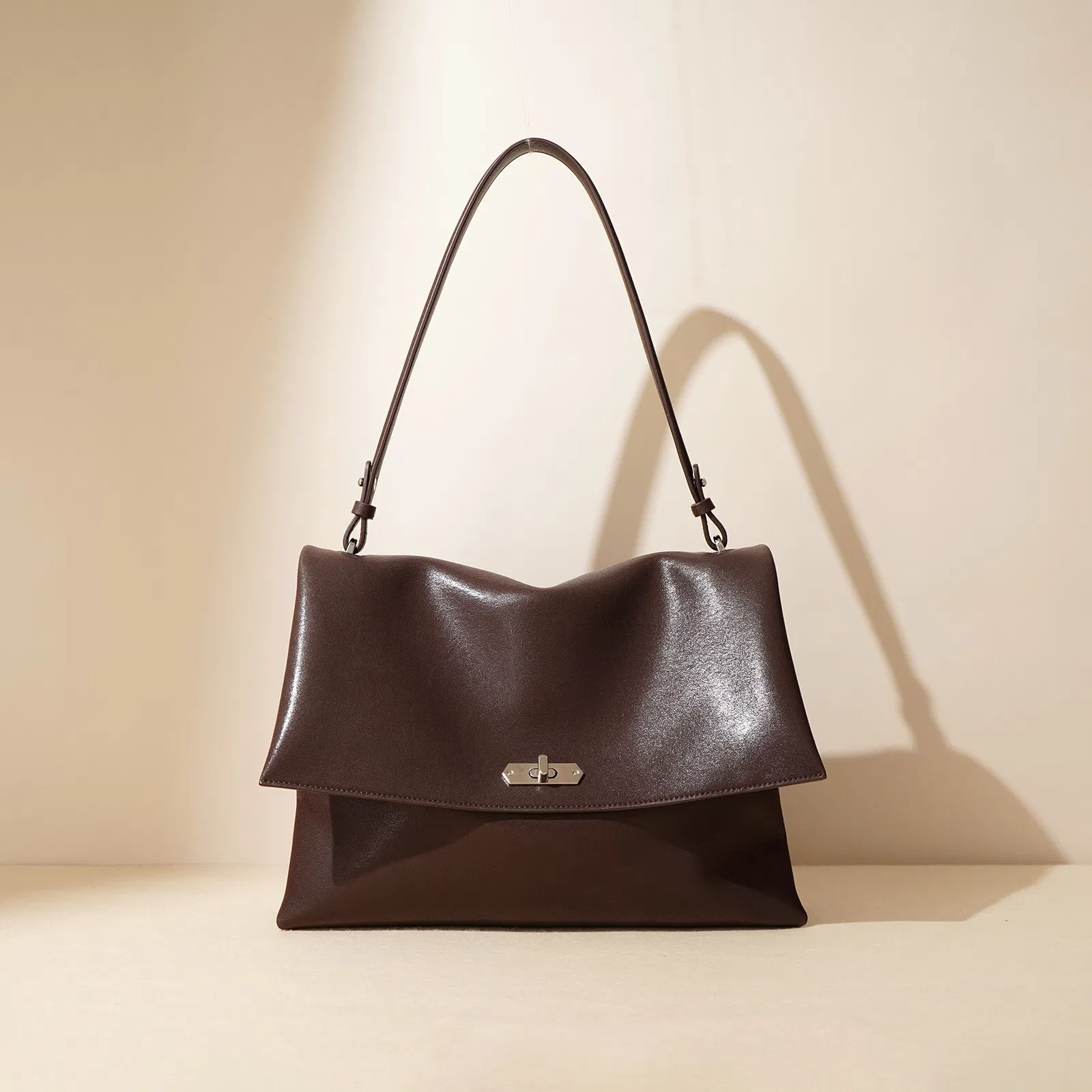 Manufacturer Custom Designer Luxury Leather Shoulder Handbag Women Crossbody Bag Waterproof Black Messenger Bag for Girls