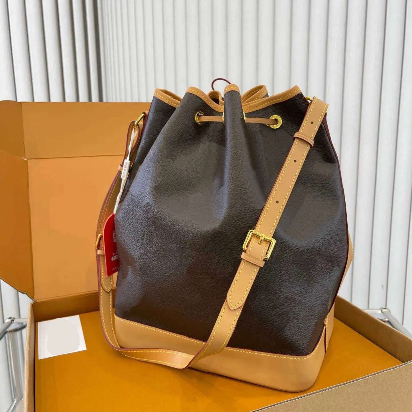 Drawstring Designer Bags Women Buckets Luxurys Handbags Mirror Quality Leather Shoulder Bags Women Crossbody Purse Shopping Bags