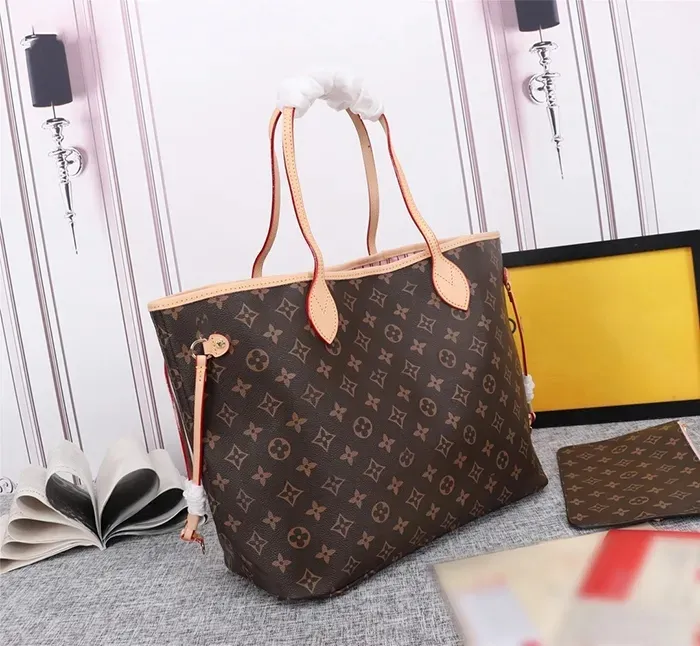 Leather Tote Bag Detail 2