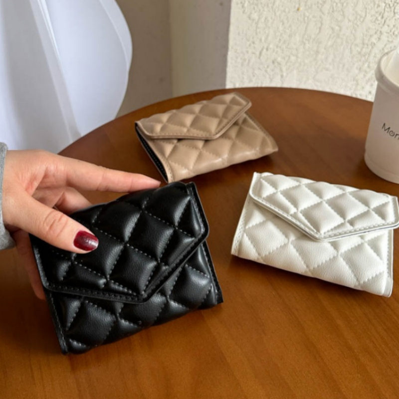 New Arriving Designer Wallet Classics Black Rhombus Wallets Portable Travel Coin Purse Short Card Holder Women Clutch Bag