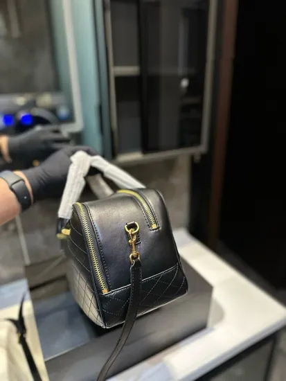 Women's Bag Sheepskin Boston Bowling Bag Handbag Messenger Bag Commuter Shoulder Bag Large Capacity Pillow Bag