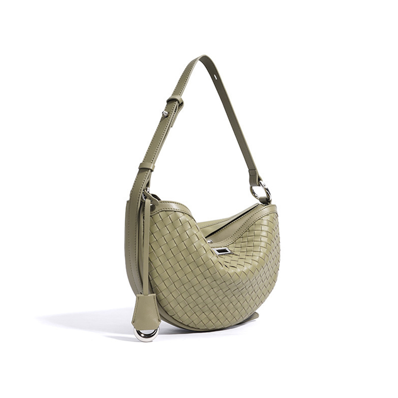 Chic Woven Leather Handbag Shoulder Bag for Trendy Women