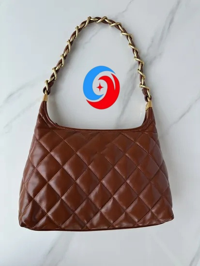 New 24A Waxed Sheepskin Hobo Underarm Bag Rhombus Thick Chain Ladies Handbag Retro Black and Gold Shoulder Messenger Bag