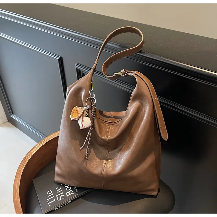 Designer Bag View 10