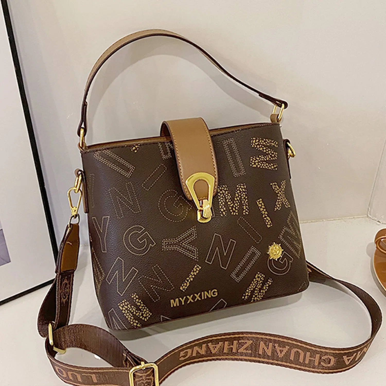 Wholesale Designer Ladies Tote Handbags AAA Leather Shoulder Bag