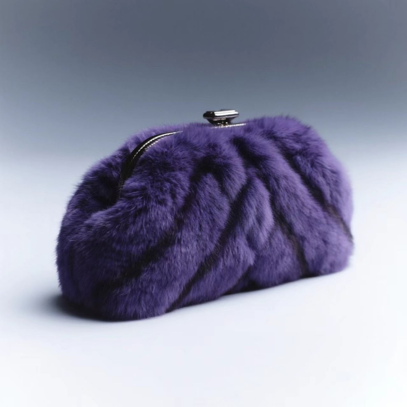 Luxury Textured Clutch Bag - Versatile, Elegant Evening Purse