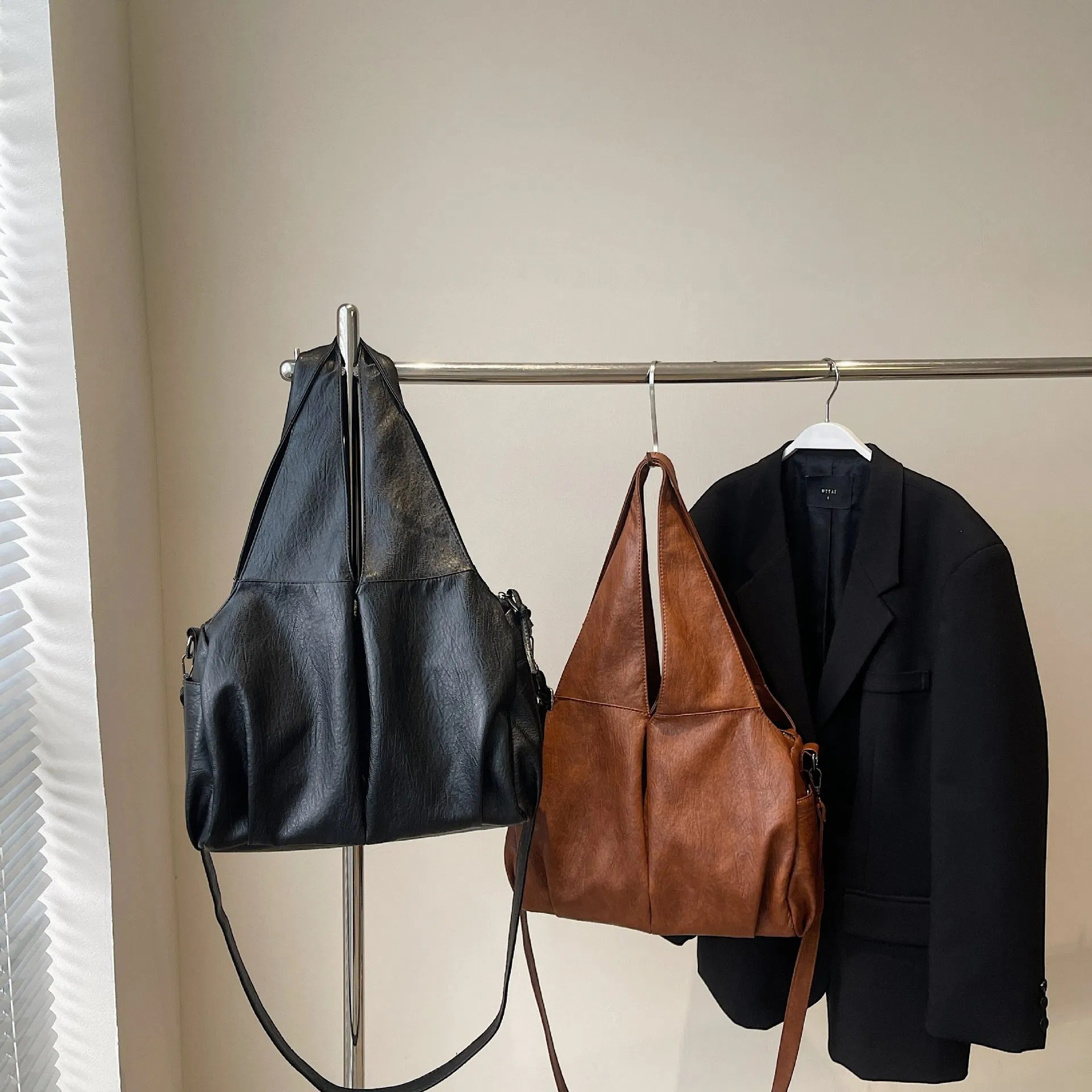 2025 New Arrival Vintage Handbags Soft PU Women's Leather Tote Bags Large Capacity Work Travel Shoulder Crossbody Bags