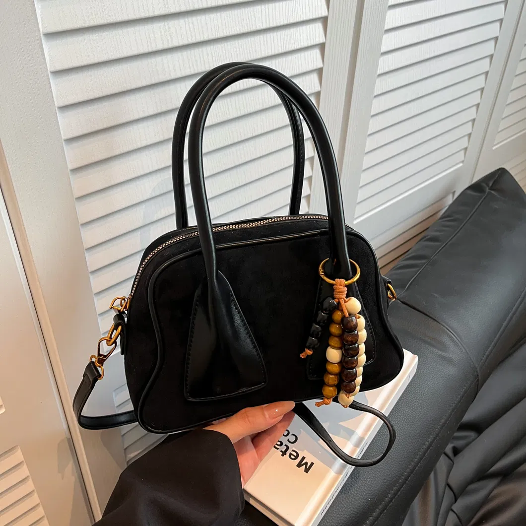 Leather Bag Display 1