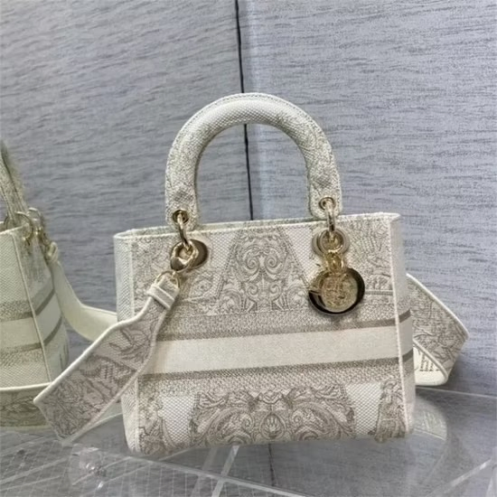 2025 Top - Tier Women's Luxury Custom Bag Set, Tote &amp; Crossbody + Waterproof Leather Toiletry Bag