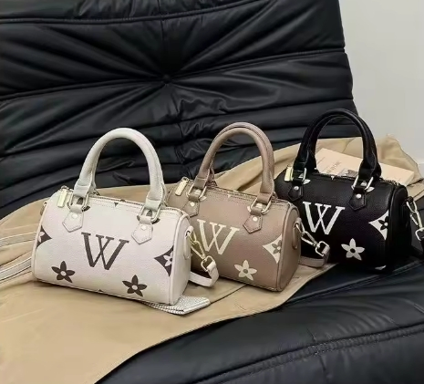 New Fashion PU Leather Pillow Bag for Women Zipper Chain Waterproof Versatile Ladies Crossbody Bag Women Shoulder Bag