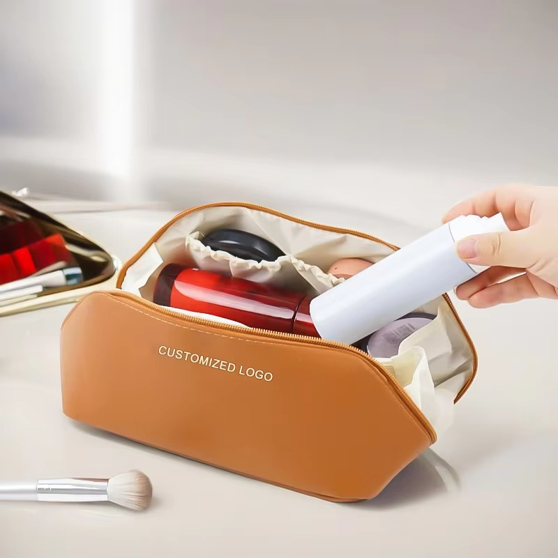 PU Leather Cosmetic Bag Waterproof Toiletry Women Low MOQ Custom Logo Luxury Beauty Cosmetic Bag Pink Girl Travel Cosmetics Bag