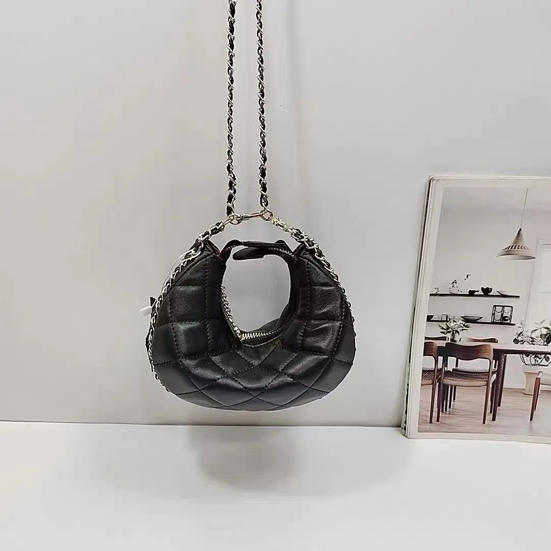 Sheepskin Small Fragrant Wind Lingge Chain Fashion Underarm 2024 New Diagonal Straddle Shoulder Women's Bag