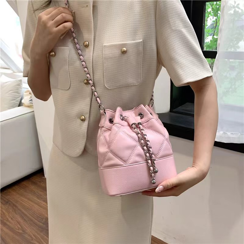2023 New Designer Luxury Ladies Handbags Custom Logo Hand Bag PU Leather Fashion Womens Bucket Shoulder Ladies Tote Bag