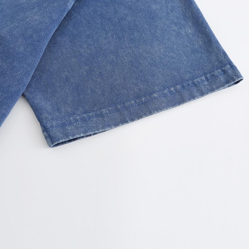 Detail View 4