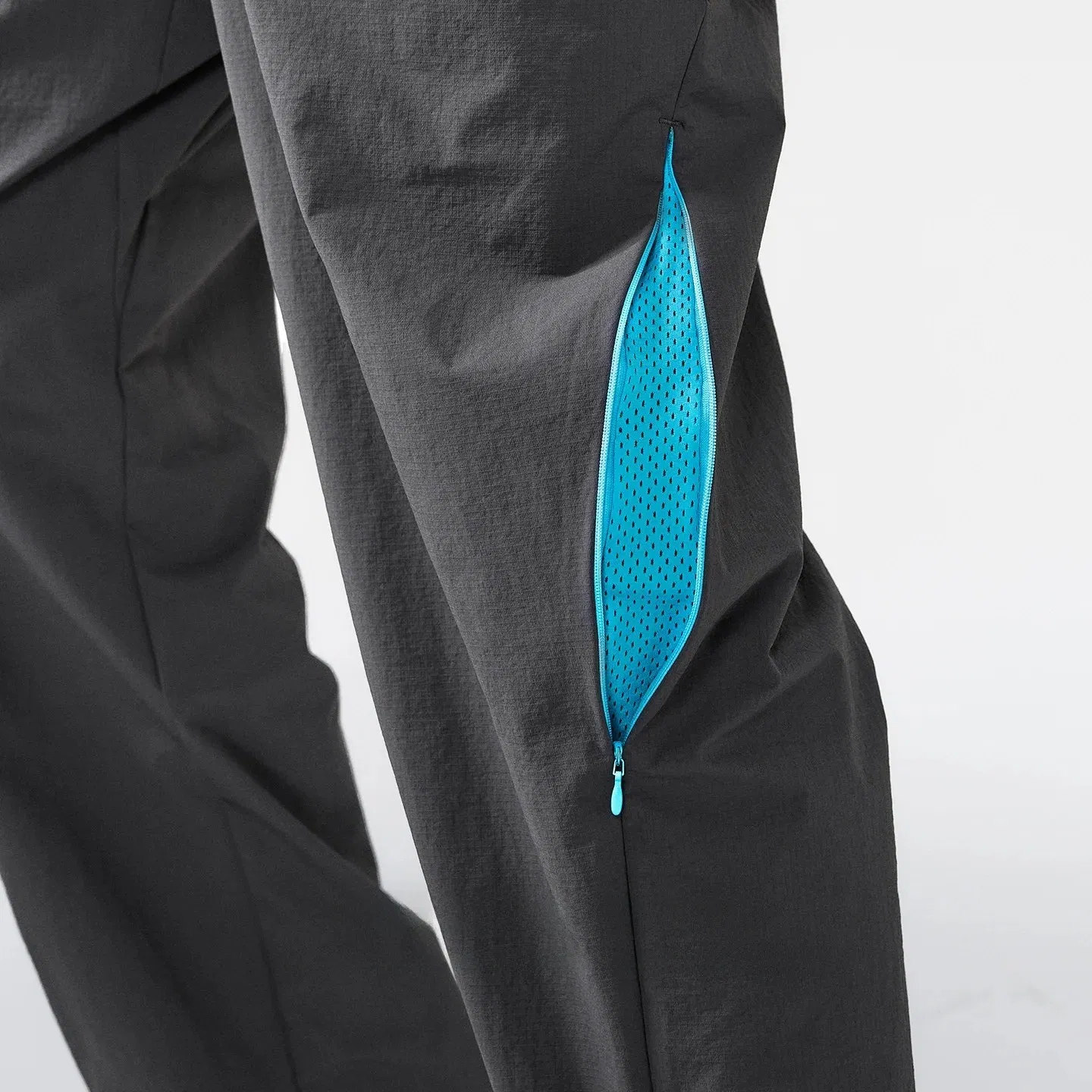 Men's High Straight Leg Nylon Track Pants Breathable Zipper Light Windbreak Hiking Elastic Outdoor Trekking Pants
