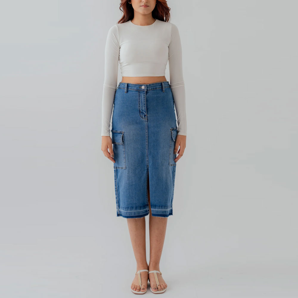 Women's Denim Skirt Detail 3