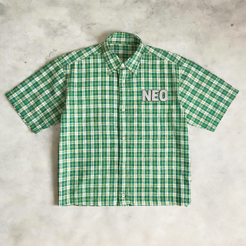 High Quality Custom Casual Button-Up Oversize Men's Plaid Flannel Shirt Silicone Printing Logo Crop Sleeve Shirt