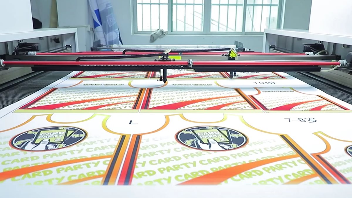 Laser cutting technology for precision garment manufacturing at NovaFair