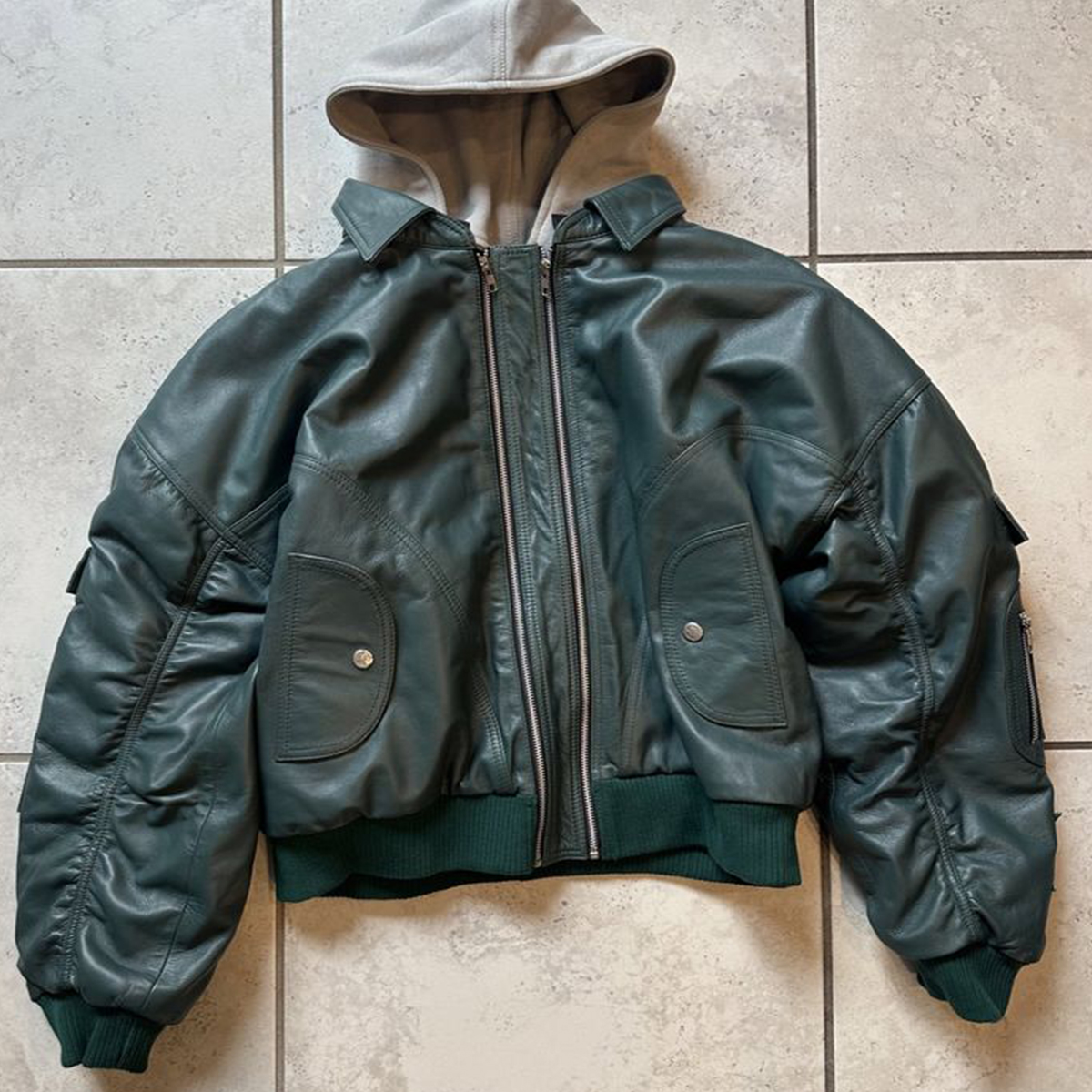 Mens Hooded Bomber Jacket Vintage Coat Unisex Jacket Varsity Bomber Jersey Washed Hoodie Custom Color &amp; Style &amp; Fabric &amp; Logo