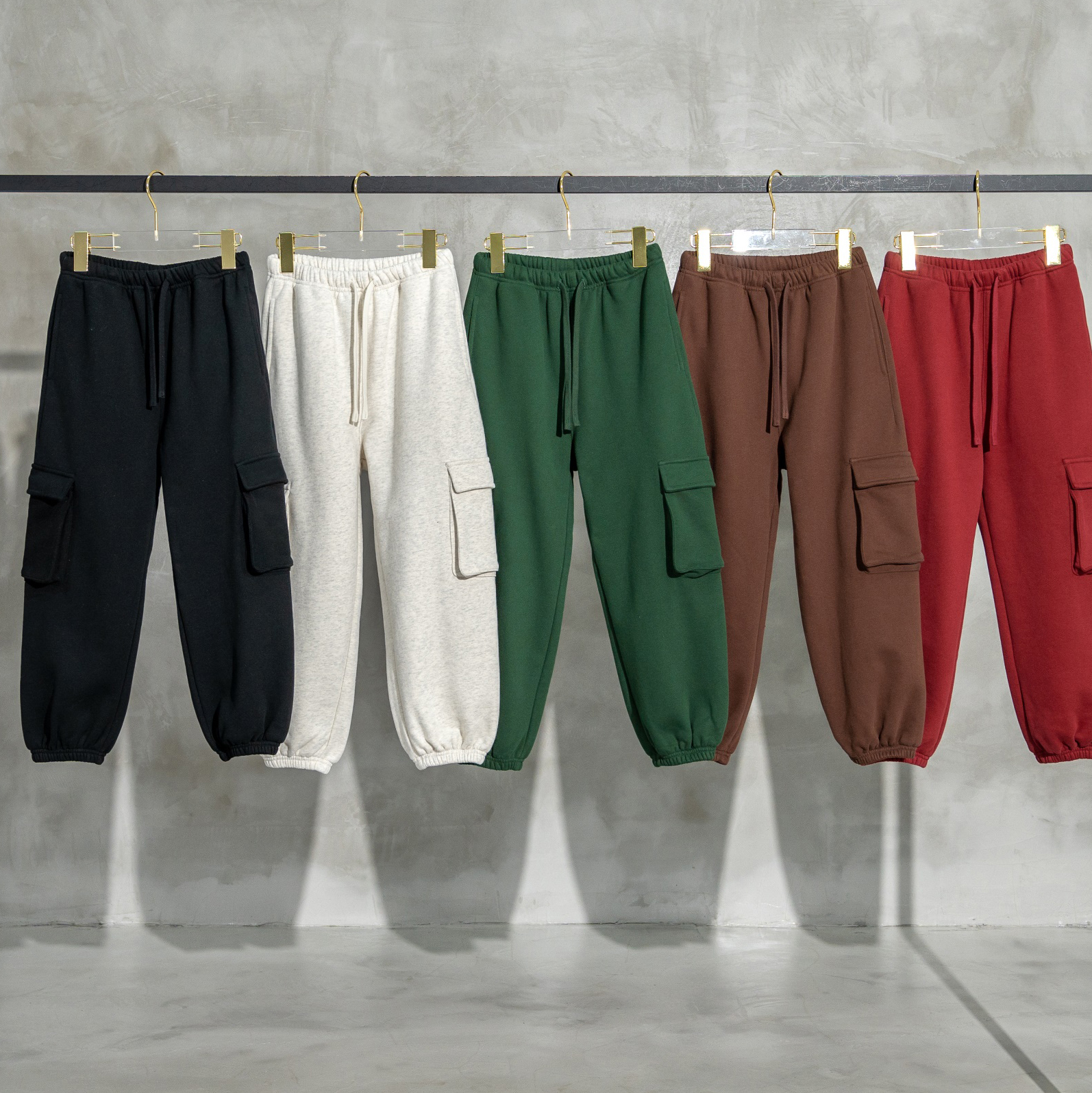 365 GSM Custom Logo Solid Straight Cargo Pants Fitness Sports Men's Trousers High Quality Multi-pocket Cargo Pants