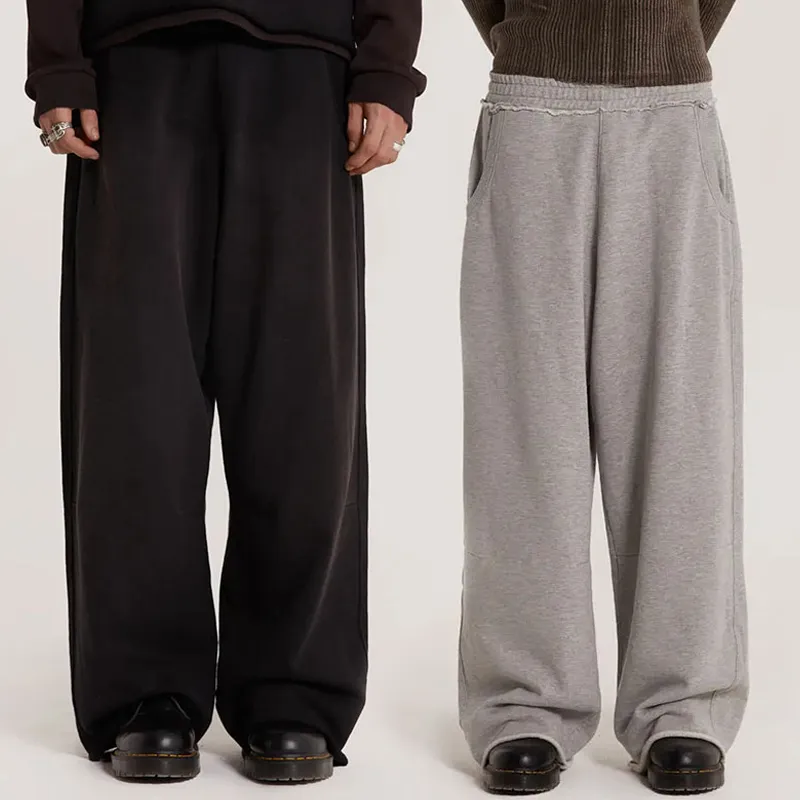 Sweat Pants Detail