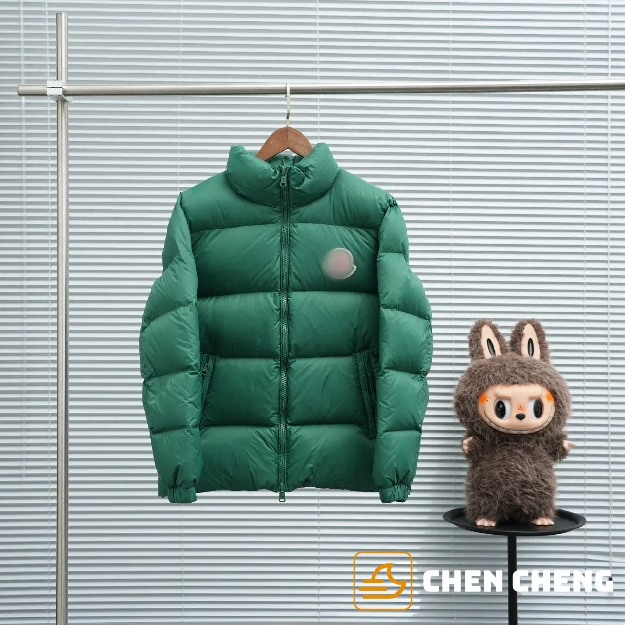 Replica AAA Distributors Wholesale Brand Men Winter Clothes with Logo