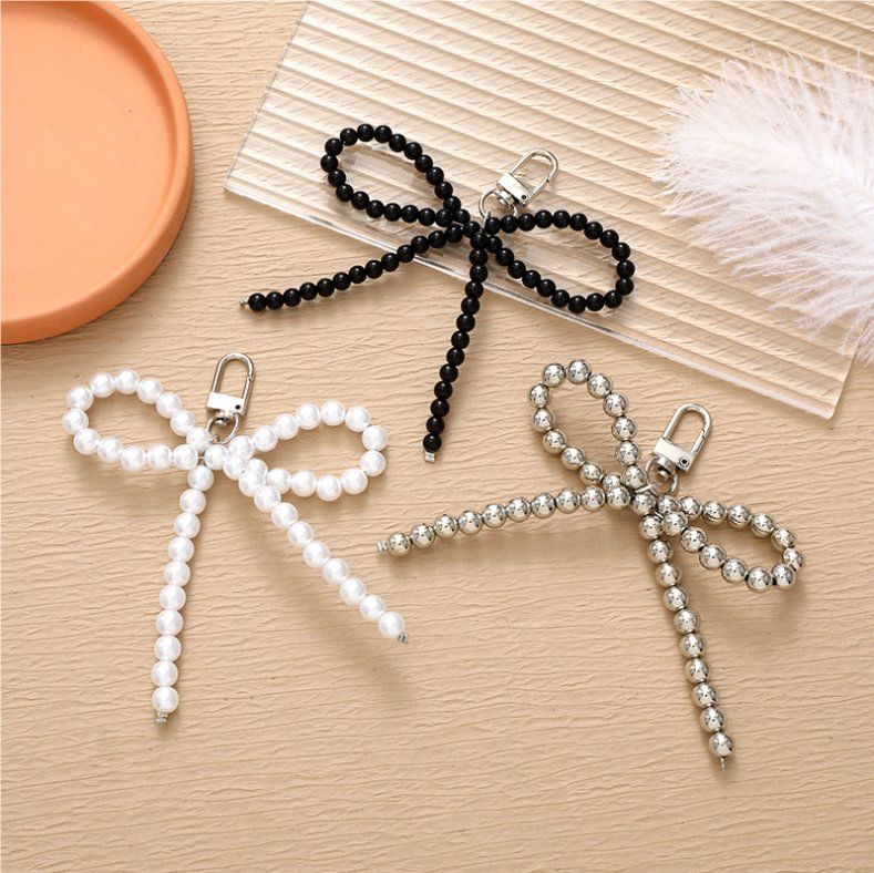 Light Luxury Fashion with Hand-Beaded Accessories