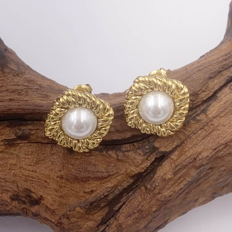 Unique Cool-Tone Square Shape Studs Fashion Earring with Imitation Pearl Jewelry for Women