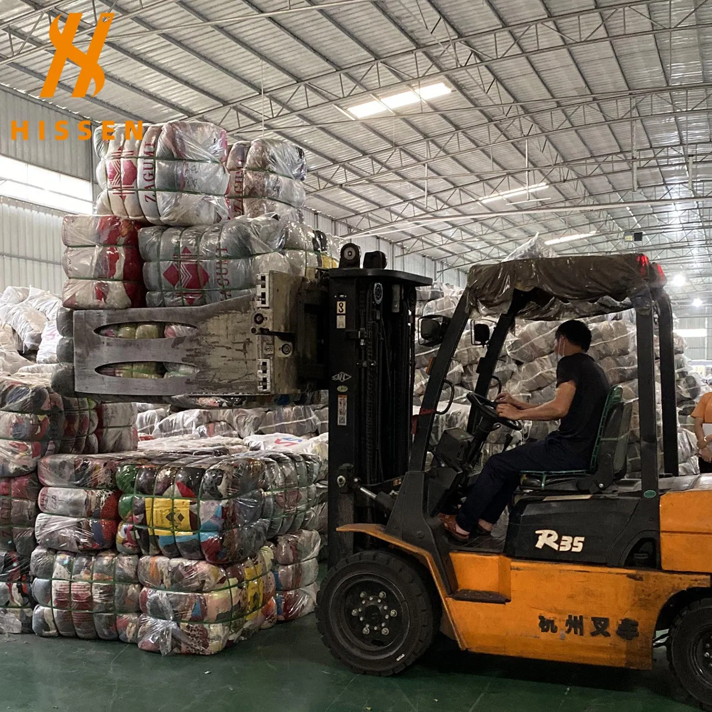 Factory Direct Supply Used Denim Dresses Bale of Clothes for Children Ukay Bales Mixed Used Clothing