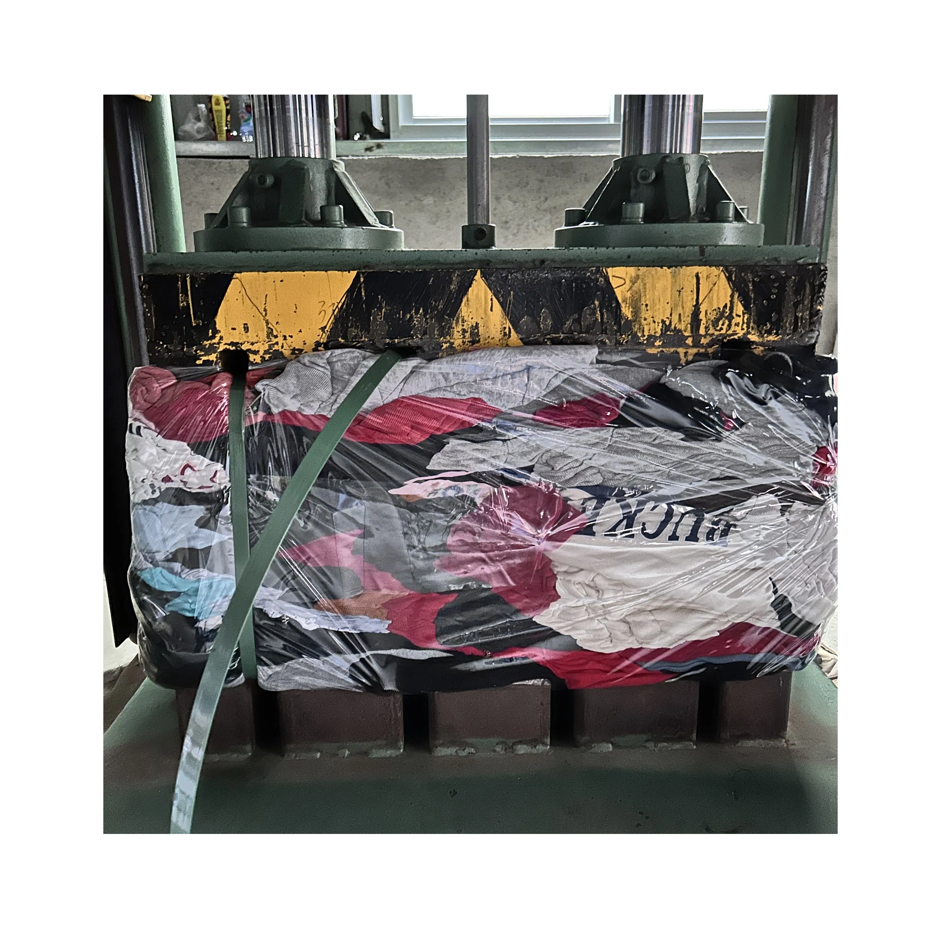 Second Hand Clothes Summer Mixed Used Clothes Bales Second Hand Clothing Wholesale 45kg100kgball
