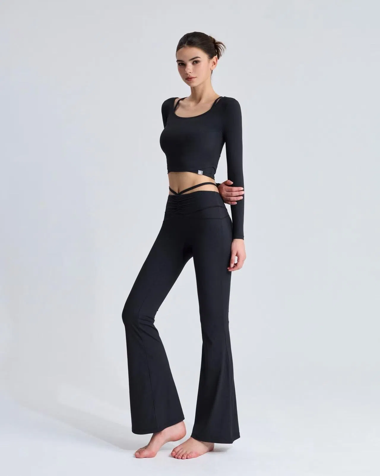 Women Activewear Soft Nude Feeling Fabric Sports Bra Crop Top High Waist Hip Lift Shorts Leggings Flared Gym Sport Suits Coat Sportswear Clothing